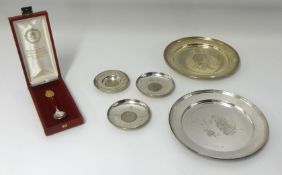 Four boxed silver Royal and other commemorative dishes and spoon including a 1977 Royal Jubilee