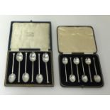 Set six George V silver tea spoons and another similar set