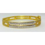 A 22ct gold bangle, stamped 916, approx 17.80gms