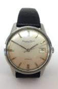 IWC (International Watch Company), a Gents Schaffhausen automatic wristwatch with date.