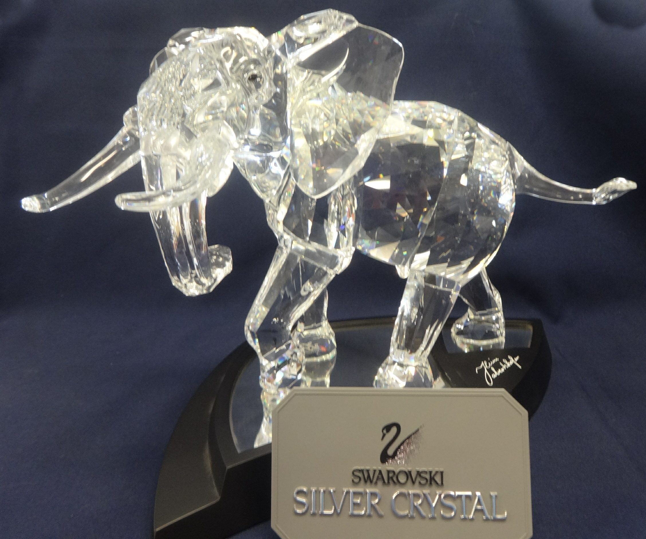 Swarovski Crystal Numbered Ltd Ed 'Elephant' 2006 Limited Edition 04337/10,000 + lockable case and