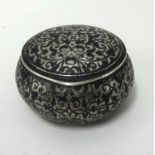 A Russian neillo silver and gilt box, approx 37gms.