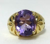 An 9ct gold amethyst solitaire ring, finger size N.