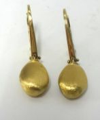 Pasqual, a pair of 18ct yellow gold 'coffee bean' earrings, stamped .750 PJ, approx 4.70gms.