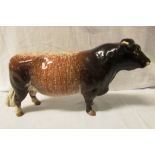 Beswick dairy short horn bull Ch Gwersylt Lord Oxford 74th, height 13cm