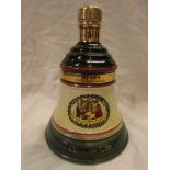 Wade ceramic bottle of Bell's Old Scotch Whisky Christmas 1988 (43%, 75cl, height 20cm)