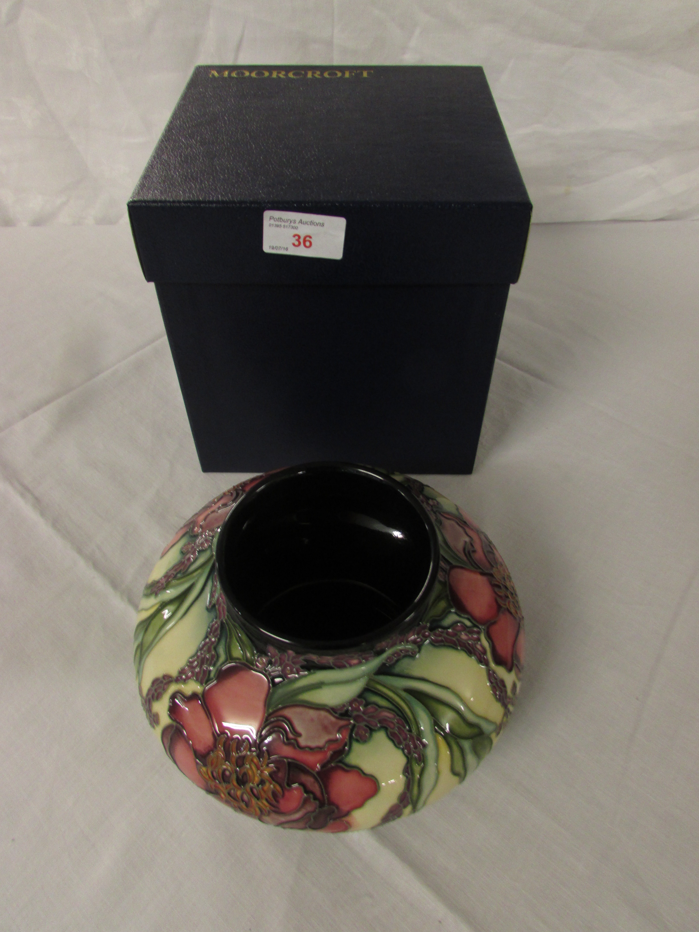 Moorcroft 152/5 vase 'Woodstock' pattern for Blenheim Palace designed by Kerry Goodwin (limited