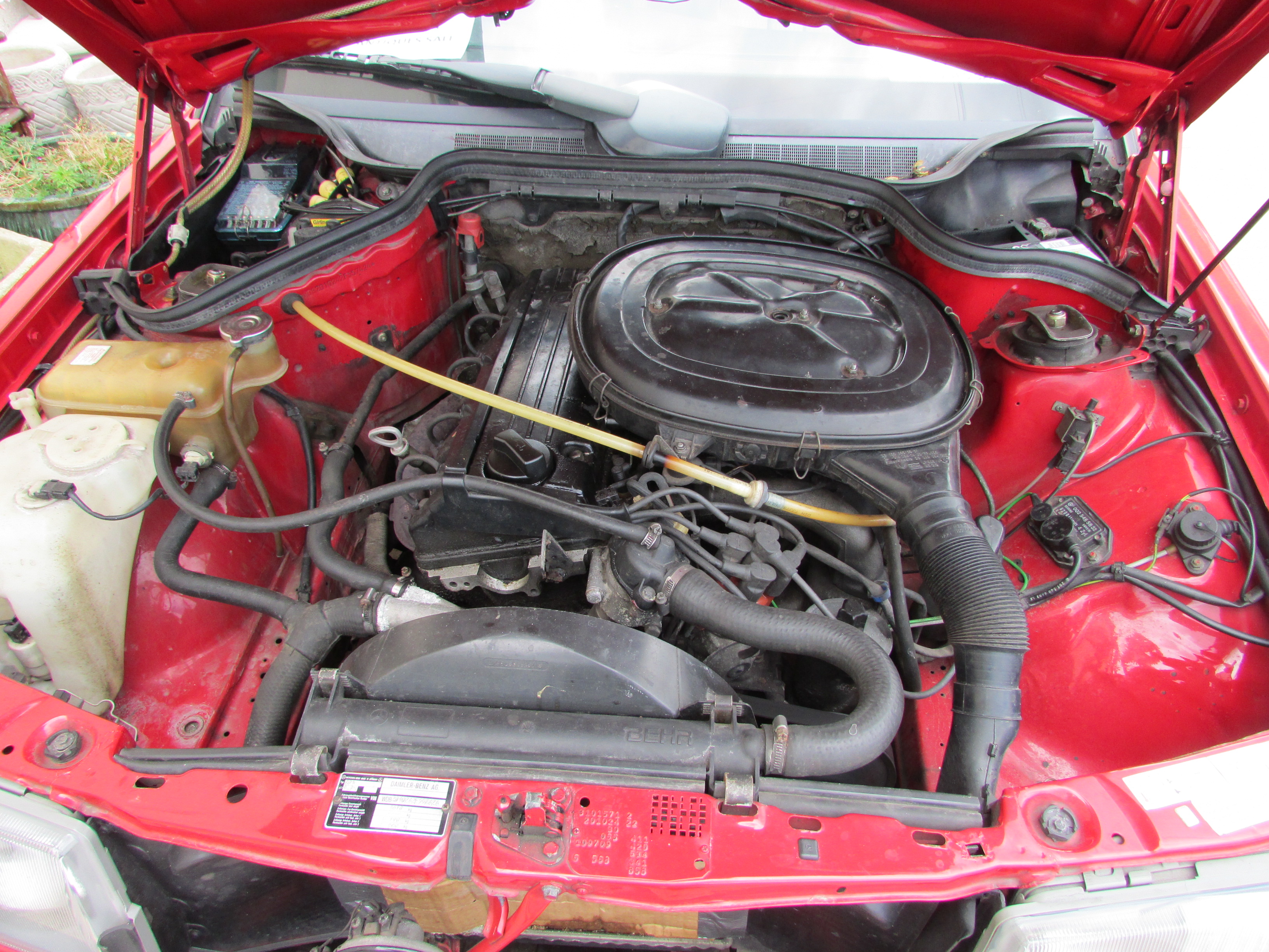 Red Mercedes 190E automatic four-door saloon, 1997 cc petrol engine, F735 NTT registered 06/09/89, - Image 5 of 12