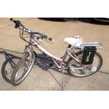 IZIP EZ RIDE ELECTRIC LADIES BIKE (A/F) (CHARGER AND MANUAL IN OFFICE)