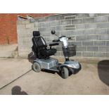 INVACARE COMET ELECTRIC MOBILITY SCOOTER (KEY, CHARGER, MANUAL AND PAPERWORK IN OFFICE)