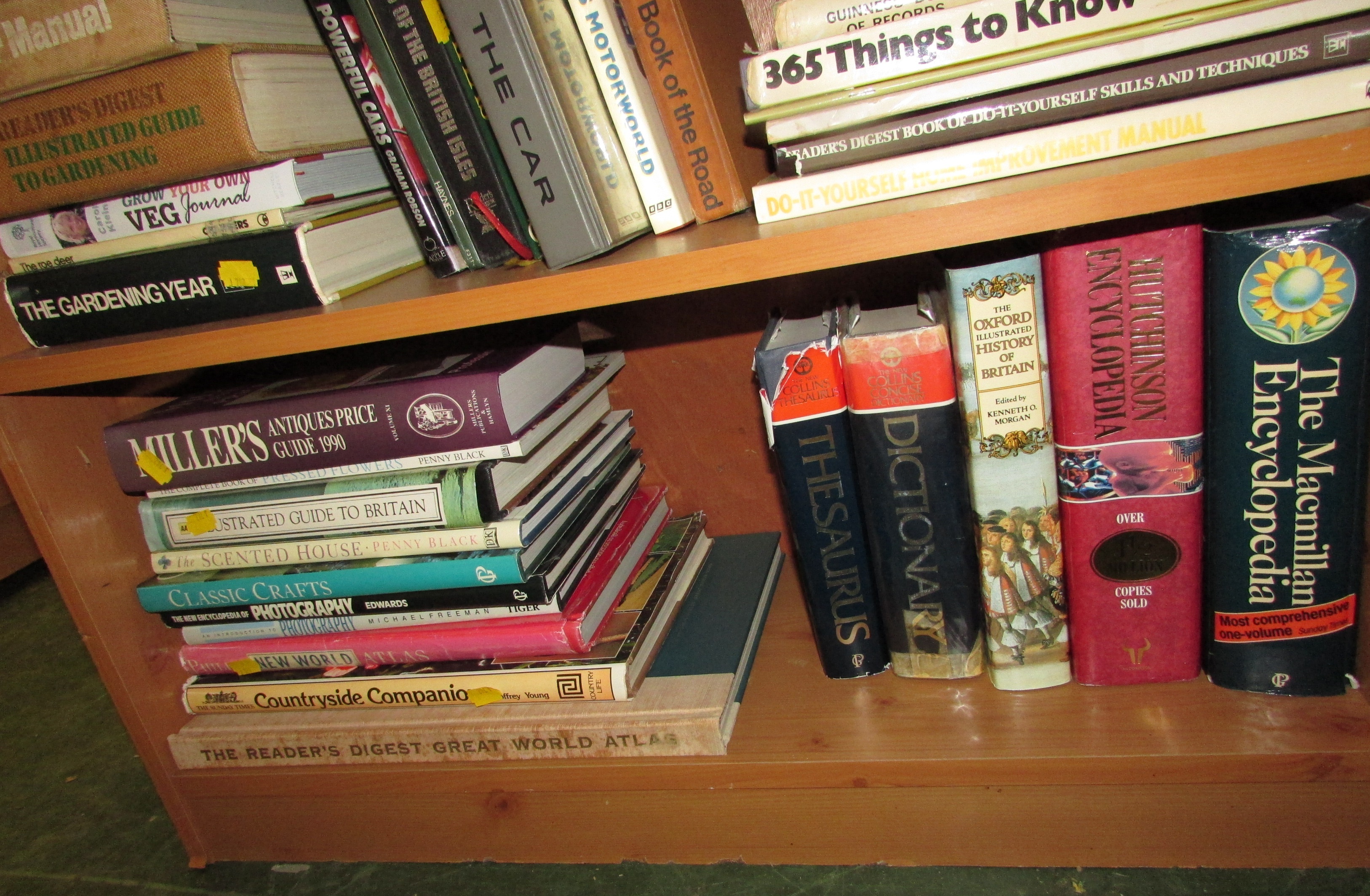 FOUR SHELVES OF BOOKS INCLUDING OBSERVER 'BOOK OF' TITLES - Image 4 of 5