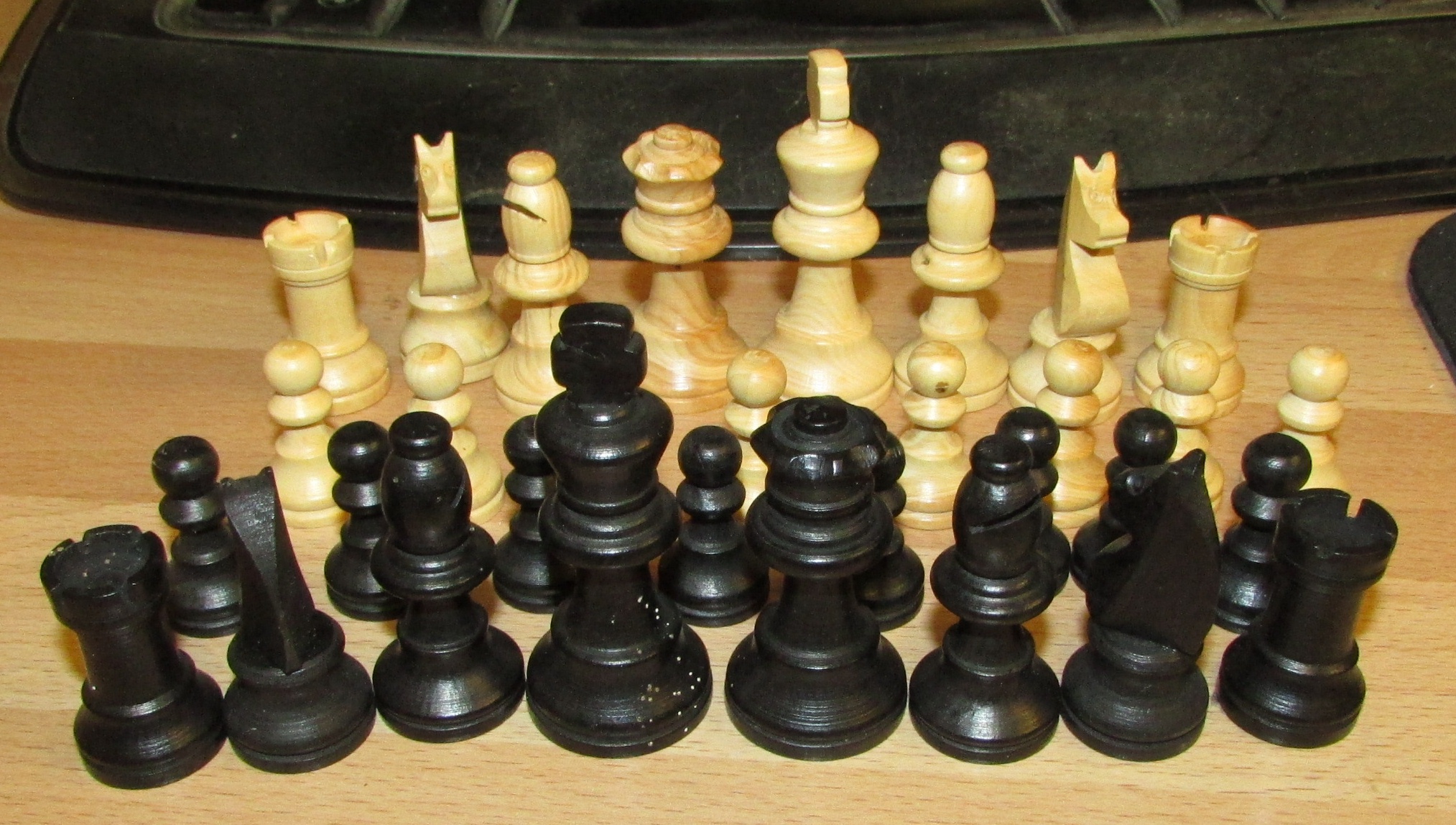 BOX OF DOMINOES, THREE BOXES OF CHESS PIECES, TWO CHEQUER BOARDS, ETC - Image 3 of 3