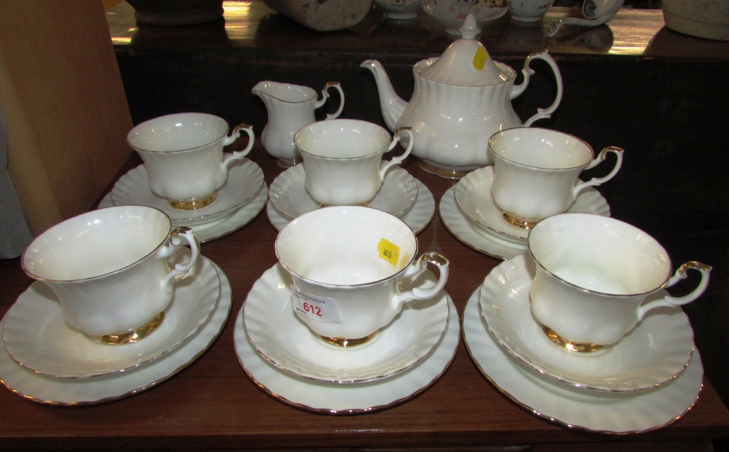 ROYAL ALBERT 'VAL D'OR' WHITE CHINA PART TEA SERVICE