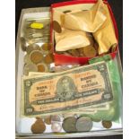 TRAY OF BRITISH COINS AND SMALL QUANTITY OF WORLD BANKNOTES