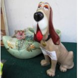 WADE HUMOROUS FIGURE OF SEATED DOG, POSSIBLY FROM 'LADY AND THE TRAMP' (13.5 CM) AND BEQUET