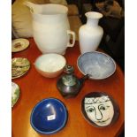 LARGE DARTMOUTH POTTERY PLANTER, STUDIO POTTERY BOWLS AND OTHER POTTERY WARE