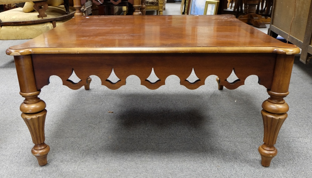 Large reproduction mahogany coffee table with decoration column legs