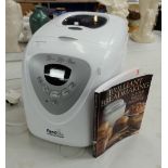 Morphy Richards fast bake bread making m