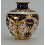 Royal Crown Derby miniature vase height 7cm