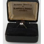 18ct Diamond Antique old cut solitaire ring, approx 0.6ct (2.