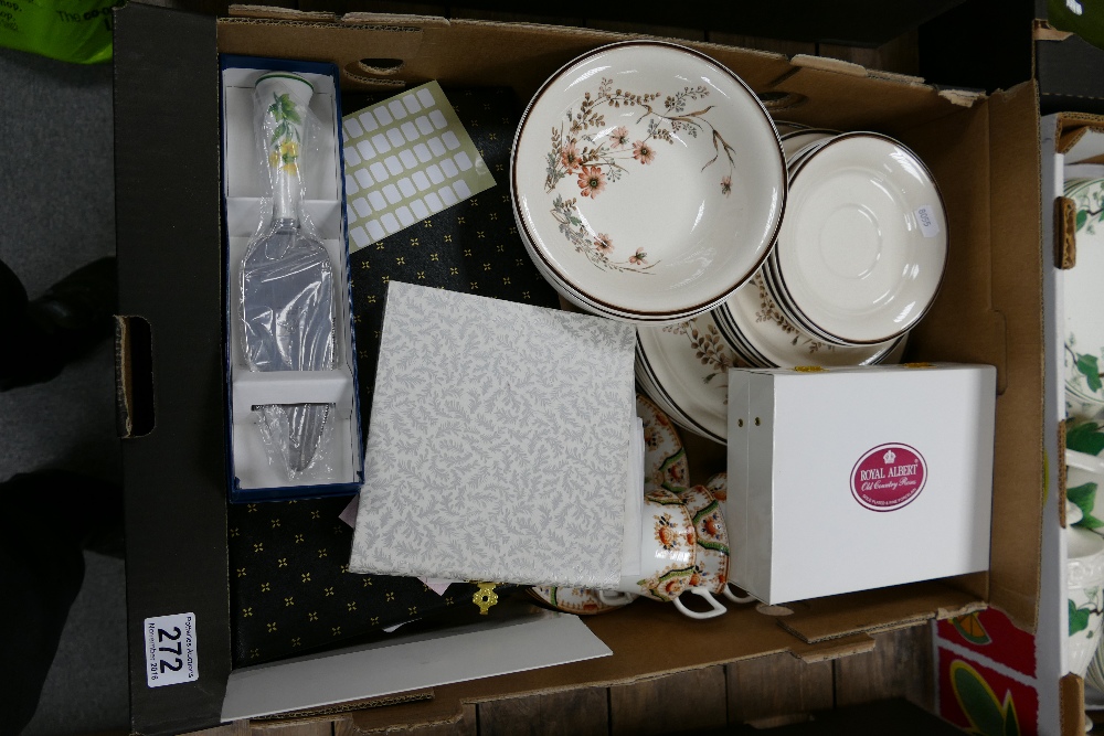 A mixed collection of items to include Arklow honeystone dinnerware, boxed cutlery sets,