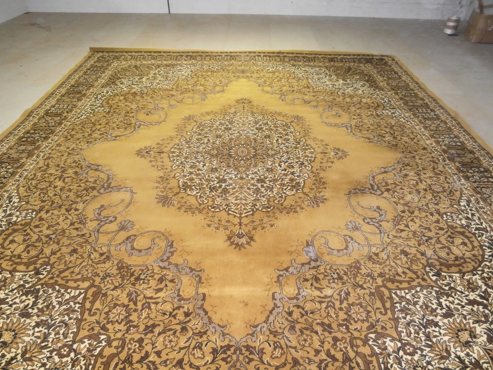 Large Persian design mustard ground Wilton Carpet 15ft x 12ft