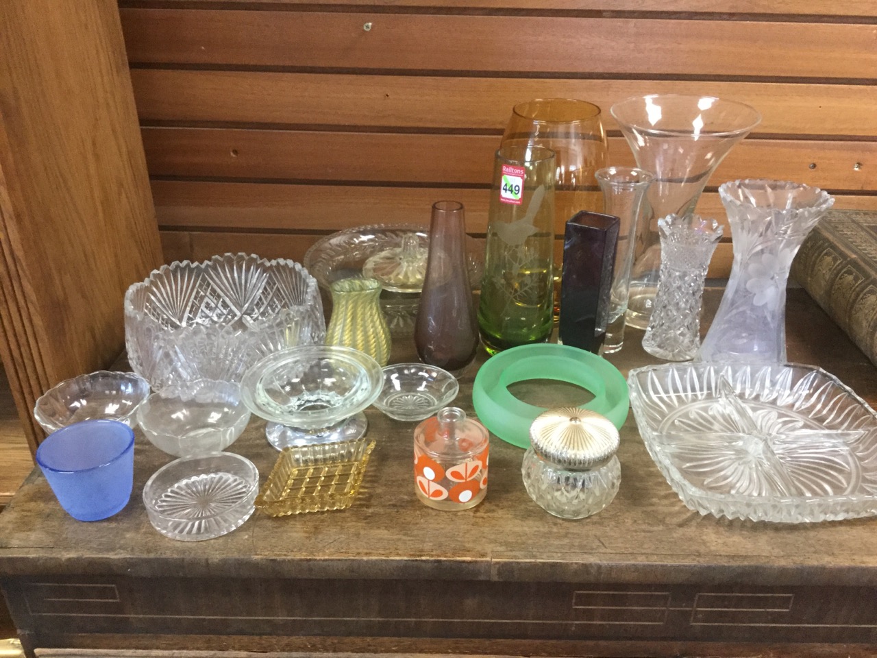 Miscellaneous glass including a signed vase engraved with a wren, bowls, vases, art glass, ashtrays,