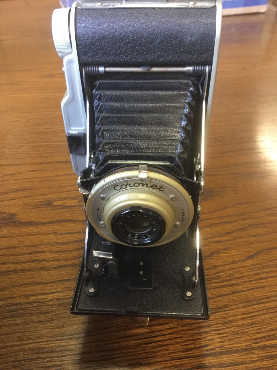 A Coronet Rapide camera with concertina action complete with case; and a pair of Grosvenor - Image 2 of 3