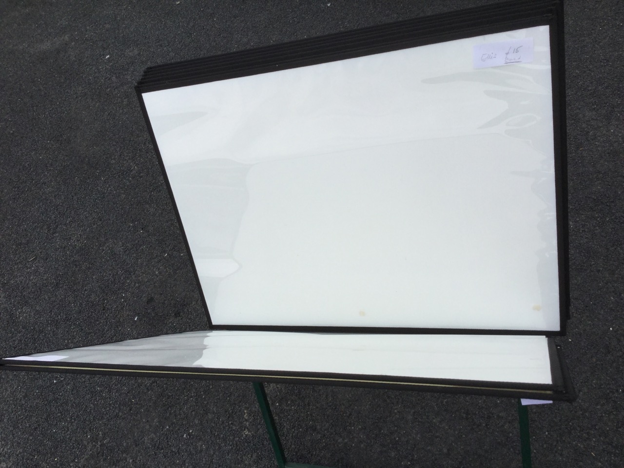 A picture display stand with clear plastic sleeves for selling prints/pictures, the folding easel - Image 3 of 3