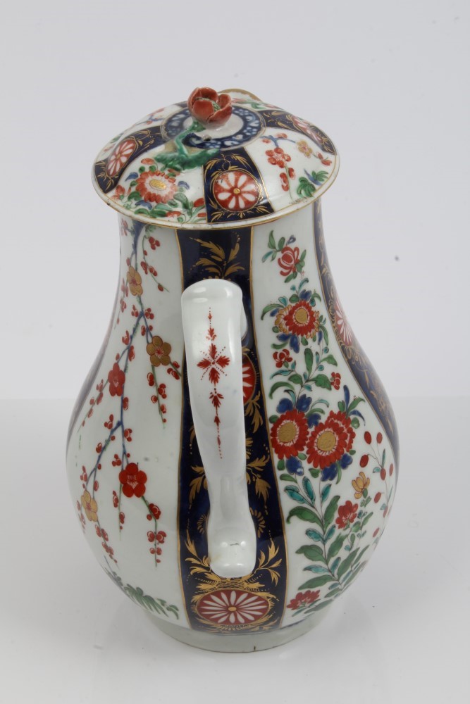 18th century Worcester Queens pattern jug and cover with floral knop, - Image 2 of 5