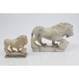 Carved marble figure of the Medici lion on rectangular plinth base, 24cm long,