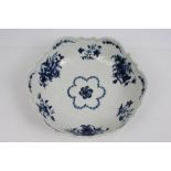 18th century Worcester blue and white junket bowl with scalloped edge,