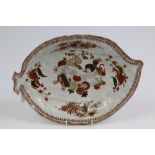 Large 18th century Worcester moulded cabbage leaf dish with finely painted Chinese iron-red,