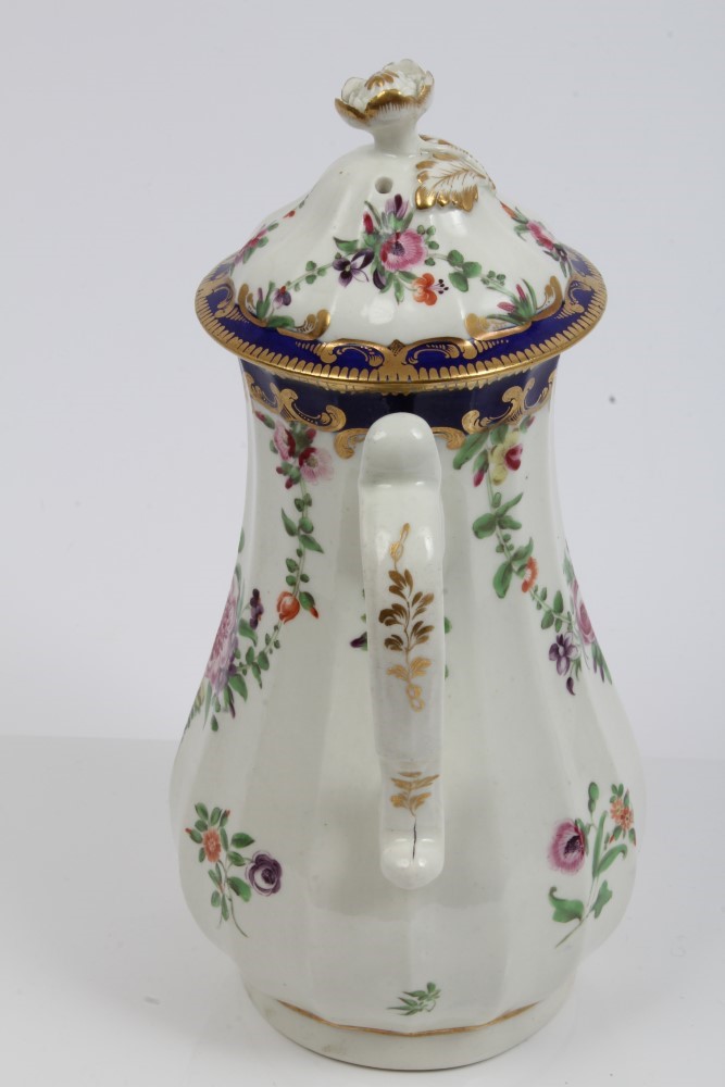 18th century Worcester fluted coffee pot and cover with moulded floral knop, - Image 2 of 5