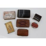 Banded agate snuff box with bevelled hinged cover, 8cm long,