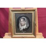 Early 18th century English School oil on canvas - portrait of a young lady painted in an oval,