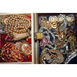 Quantity of vintage costume jewellery, Ronson lighters, as new Kigu compact with box and leaflet,