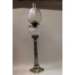 Fine quality late 19th century oil lamp with Hinks's Duplex burner with frosted and etched glass