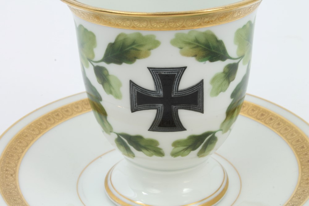 German Rosenthal cabinet cup and saucer painted with First World War Iron Cross within oakleaves, - Bild 3 aus 7