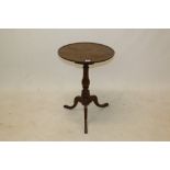 George III oak dish-top wine table, circular top on vase-shaped column and cabriole legs,