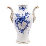 18th century Worcester 'dry blue' inverted baluster-shaped vase with painted floral sprays and two