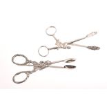 Unusual pair Victorian silver sugar nips with scissor-action and the hinge modelled as a Jester,