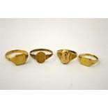 FOUR SIGNET RINGS, total approximate weight 11.7gms