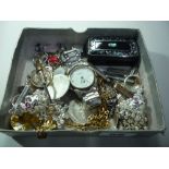 A MIXED LOT, to include snuff box, watch, costume jewellery etc