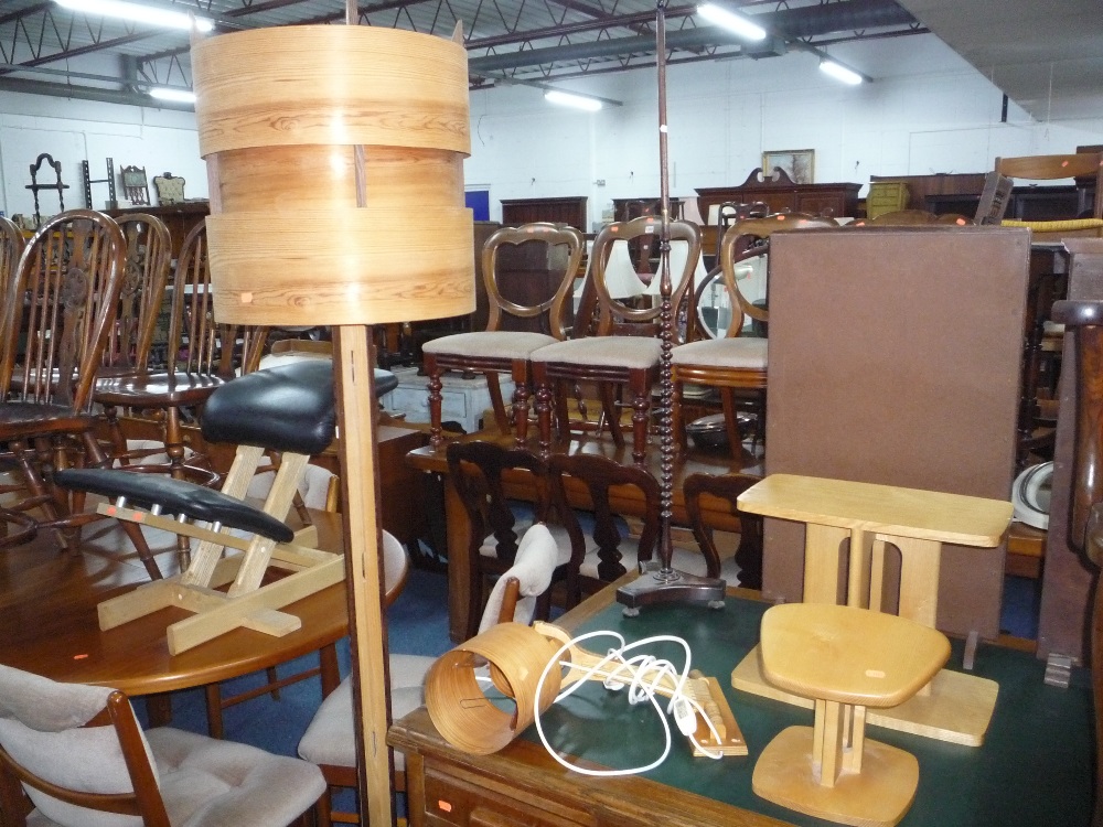 A MODERN WOODEN STANDARD LAMP WITH SHADE, similar wall light, stool and two stands (5)