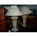 A PAIR OF TABLE LAMPS WITH SHADES (sd)