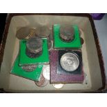 A SMALL BOX OF COINS AND COMMEMORATIVES, to include a 1935 Rocking Horse crown and a 1951 Festival
