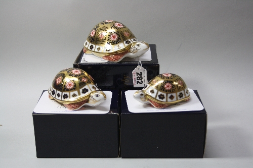 THREE BOXED LIMITED EDITION ROYAL CROWN DERBY PAPERWEIGHTS, 'The Yorkshire Rose Tortoise Faimly', to