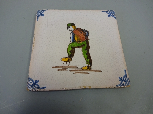 A DELFT PLATE, depicting traditionally dressed gent with pipe, approximately 22.5cm diameter, - Image 2 of 5