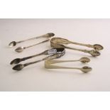 FOUR PAIRS OF SUGAR TONGS, to include Georgian silver examples and Venetian silver (4)